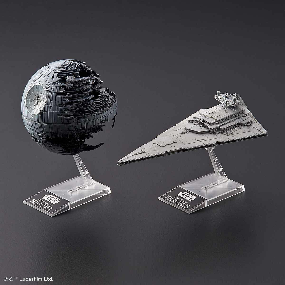 STAR WARS - 1/2,700,00 DEATH STAR II & 1/14,500 STAR DESTROYER