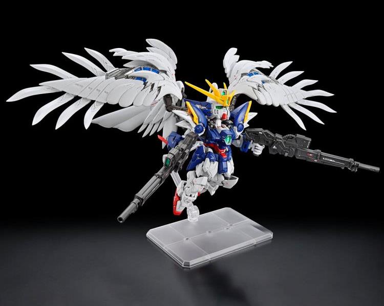 GUNDAM - MASTER GRADE SD (MGSD) WING GUNDAM ZERO EW