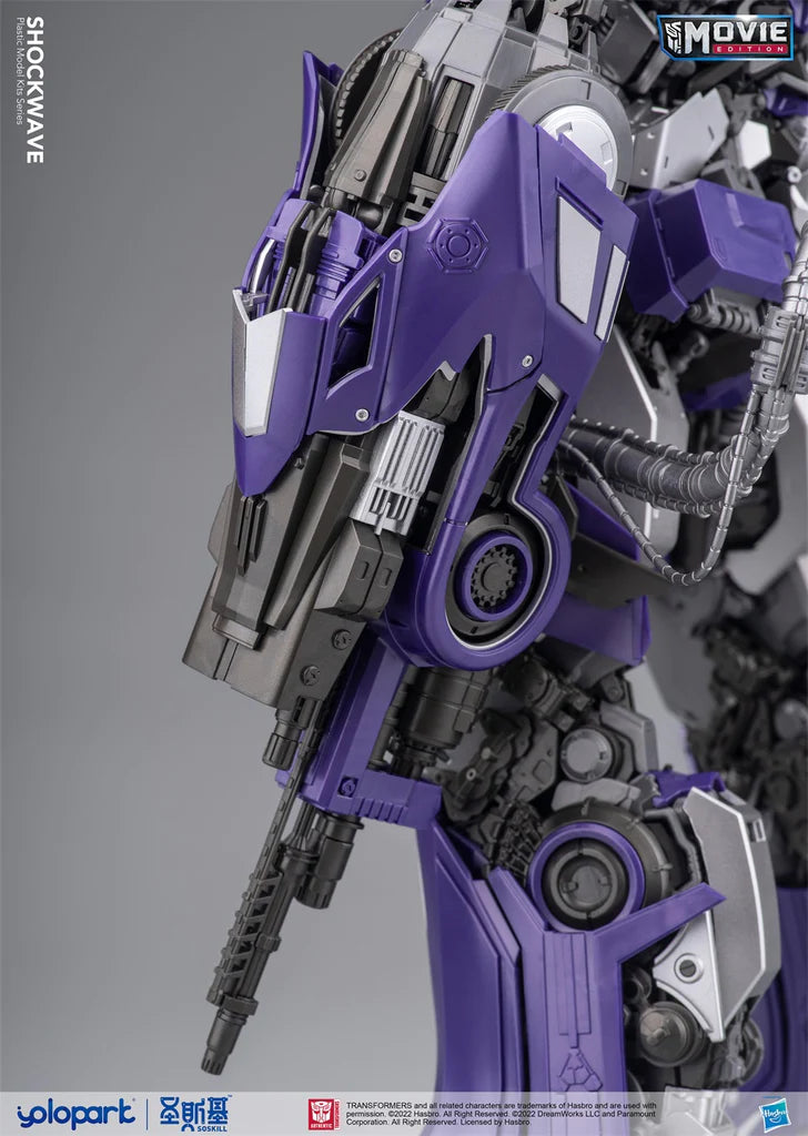 YOLOPARK - Transformers - Bumblebee Earth Mode Shockwave Model Kit