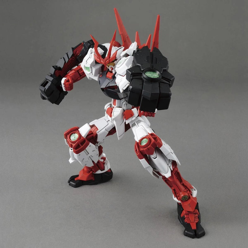 GUNDAM - MG 1/100 SENGOKU ASTRAY GUNDAM