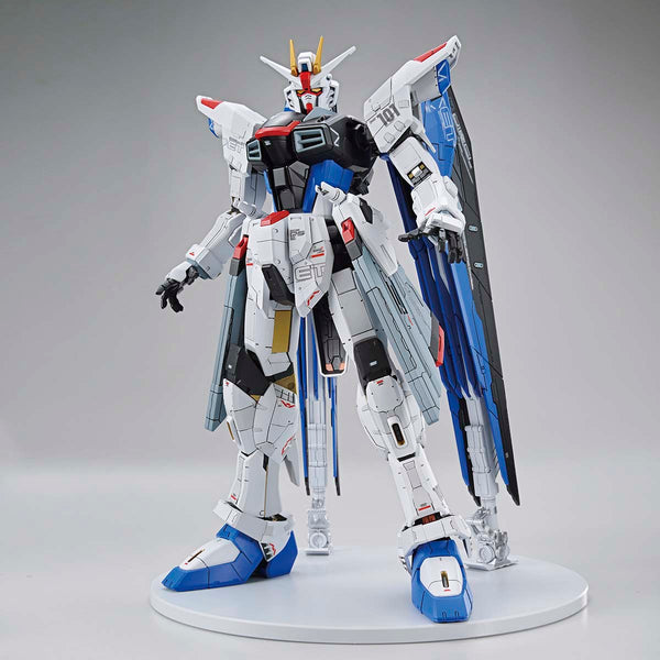 (THE GUNDAM BASE LIMITED) GUNDAM - FULL MECHANICS 1/100 ZGMF-X10A FREEDOM GUNDAM VER.GCP