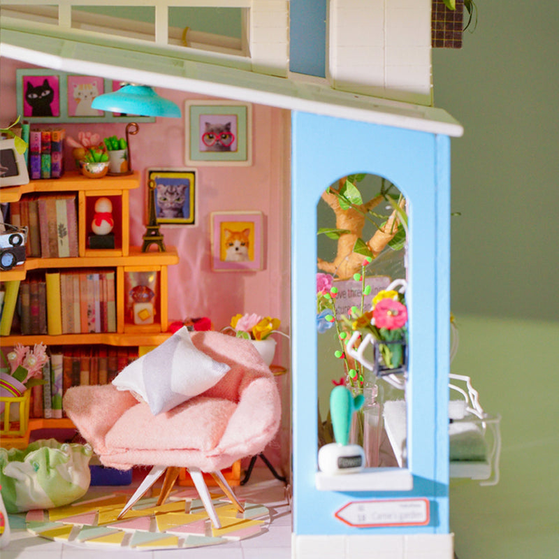 Robotime Rolife Dora’s Loft DG12 DIY Wooden Dollhouse