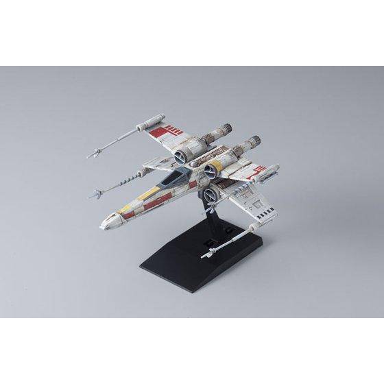 STAR WARS - VEHICLE MODEL 002 X WING STARFIGHTER