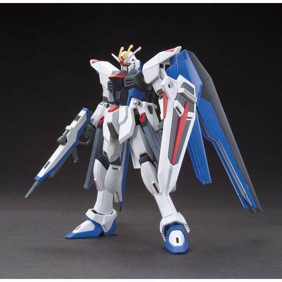 GUNDAM - HGCE 1/144 FREEDOM GUNDAM 192