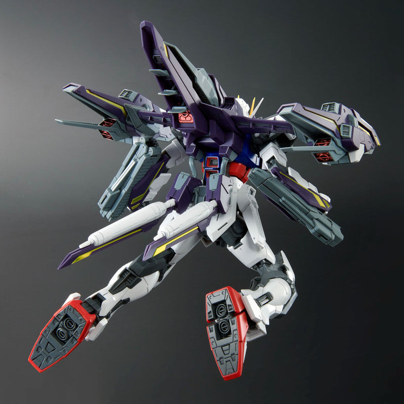 (PREMIUM-BANDAI) GUNDAM - MG 1/100 LIGHTNING STRIKE GUNDAM Ver.RM