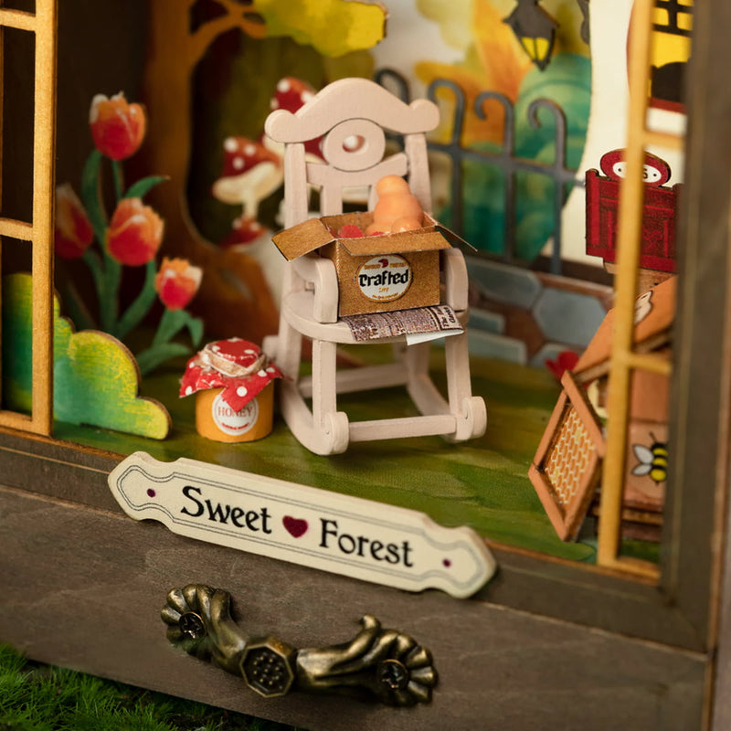 Robotime Rolife Sweet Forest DIY Dollhouse Box Theater DS026