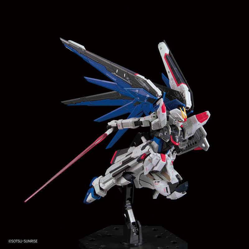 (THE GUNDAM BASE LIMITED) GUNDAM - RG 1/144 ZGMF-X10A FREEDOM GUNDAM VER.GCP