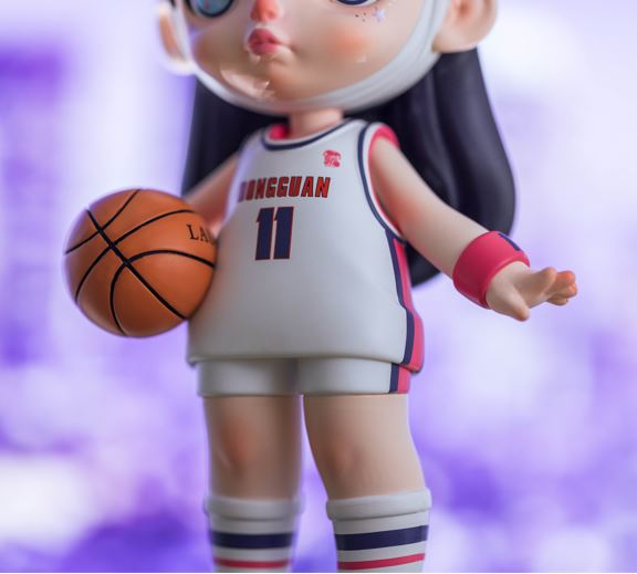 ToyCity - Laura Basketball Figure (7268998643912)