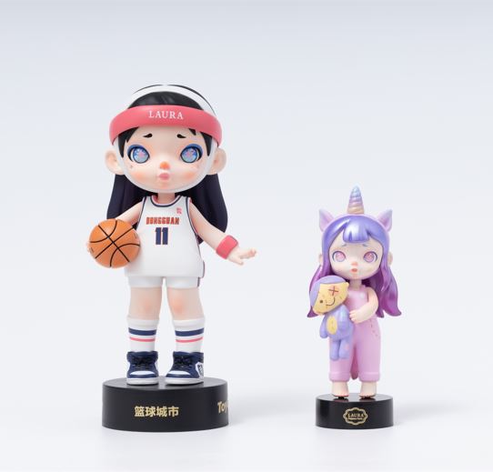 ToyCity - Laura Basketball Figure (7268998643912)