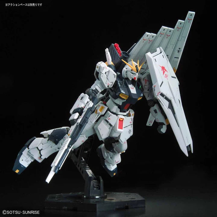 GUNDAM - RG 1/144 NU GUNDAM 32 (On Sale!)