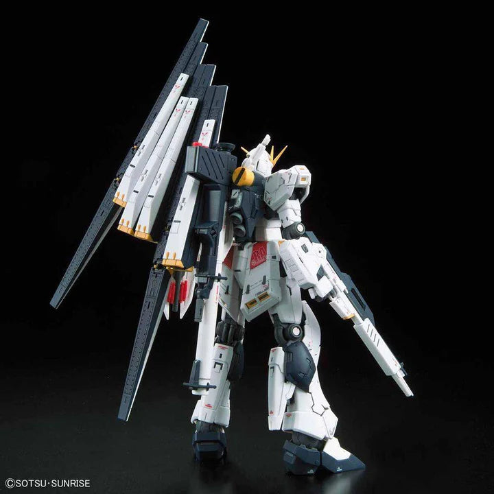 GUNDAM - RG 1/144 NU GUNDAM 32 (On Sale!)