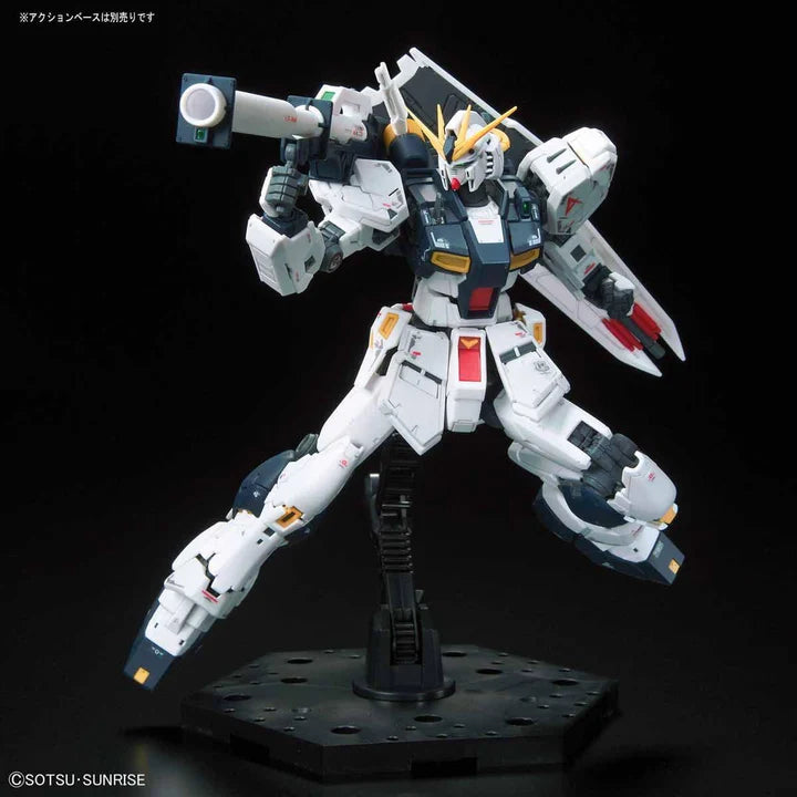 GUNDAM - RG 1/144 NU GUNDAM 32 (On Sale!)