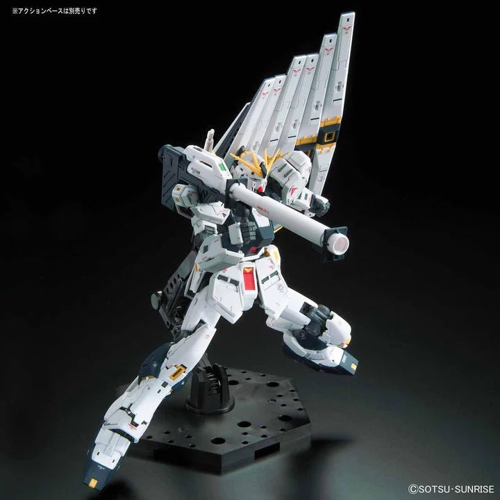 GUNDAM - RG 1/144 NU GUNDAM 32 (On Sale!)