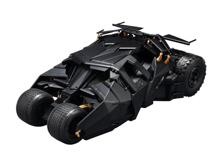 BATMAN - 1/35 SCALE MODEL KIT BATMOBILE (BATMAN BEGINS Ver.)